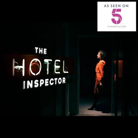 Diamond Heated Towel Rail - 600mm x 1200mm - Chrome - Straight 5 Diamond Heated Towel Rail - 600mm x 1200mm - Chrome - Straight - Image 3