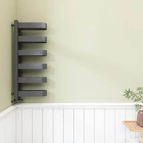 Milan Anthracite U-Shaped Heated Towel Rail - 850 x 300mm 5 Milan Anthracite U-Shaped Heated Towel Rail - 850 x 300mm - Image 3