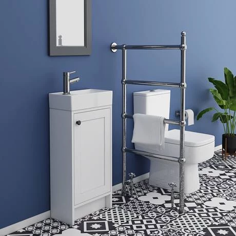 Chatsworth Traditional 1194 x 598mm Chrome Space-Saving Heated Towel Rail 4 Chatsworth Traditional 1194 x 598mm Chrome Space-Saving Heated Towel Rail - Image 2